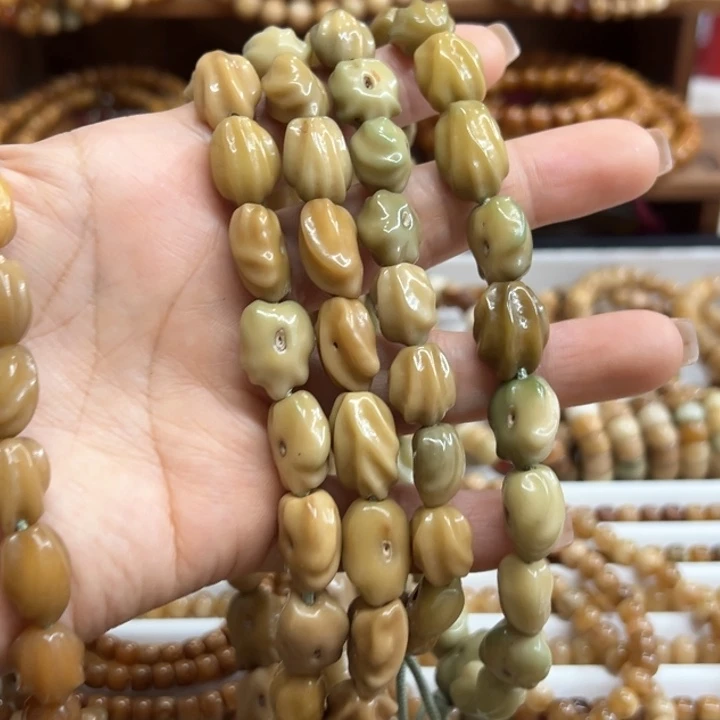 手串龙脊菩提原籽手持