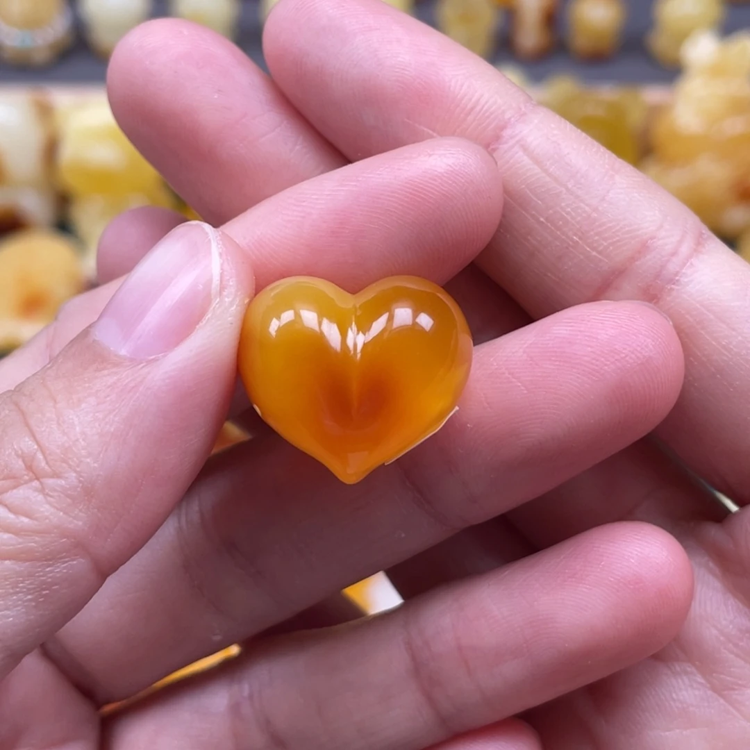 裸石琥珀未镶嵌蜜蜡