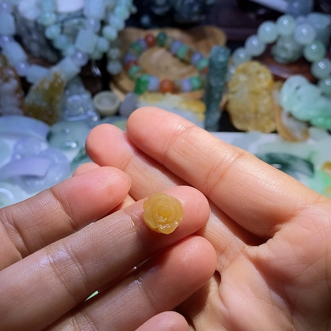 未镶嵌定制翡翠花