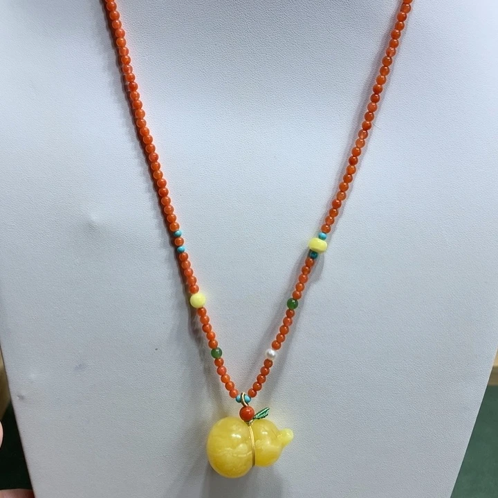 蜜蜡颈饰未镶嵌吊坠