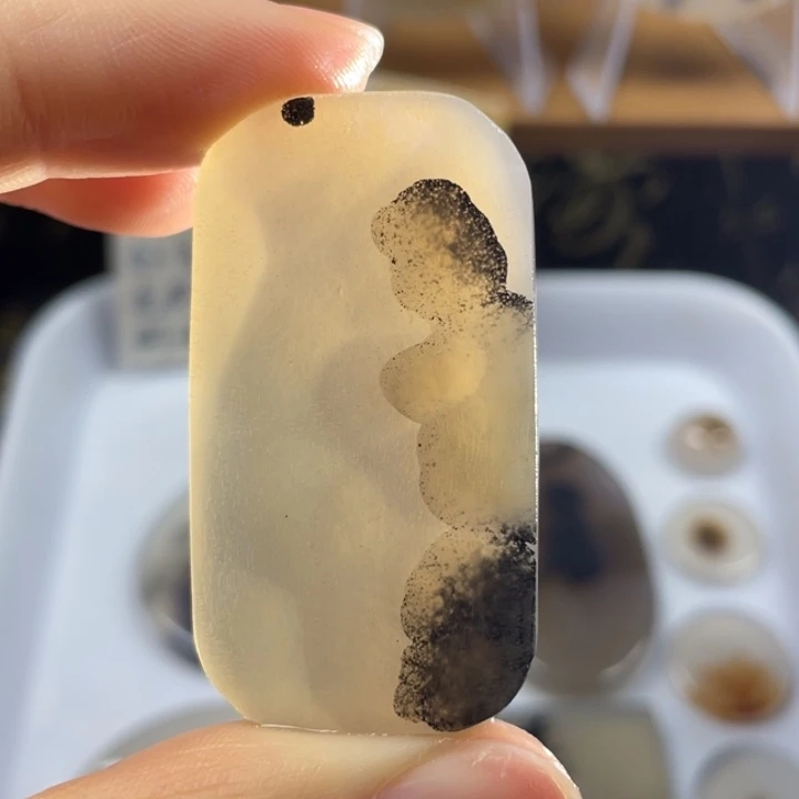 玛瑙/玉髓未镶嵌牌子