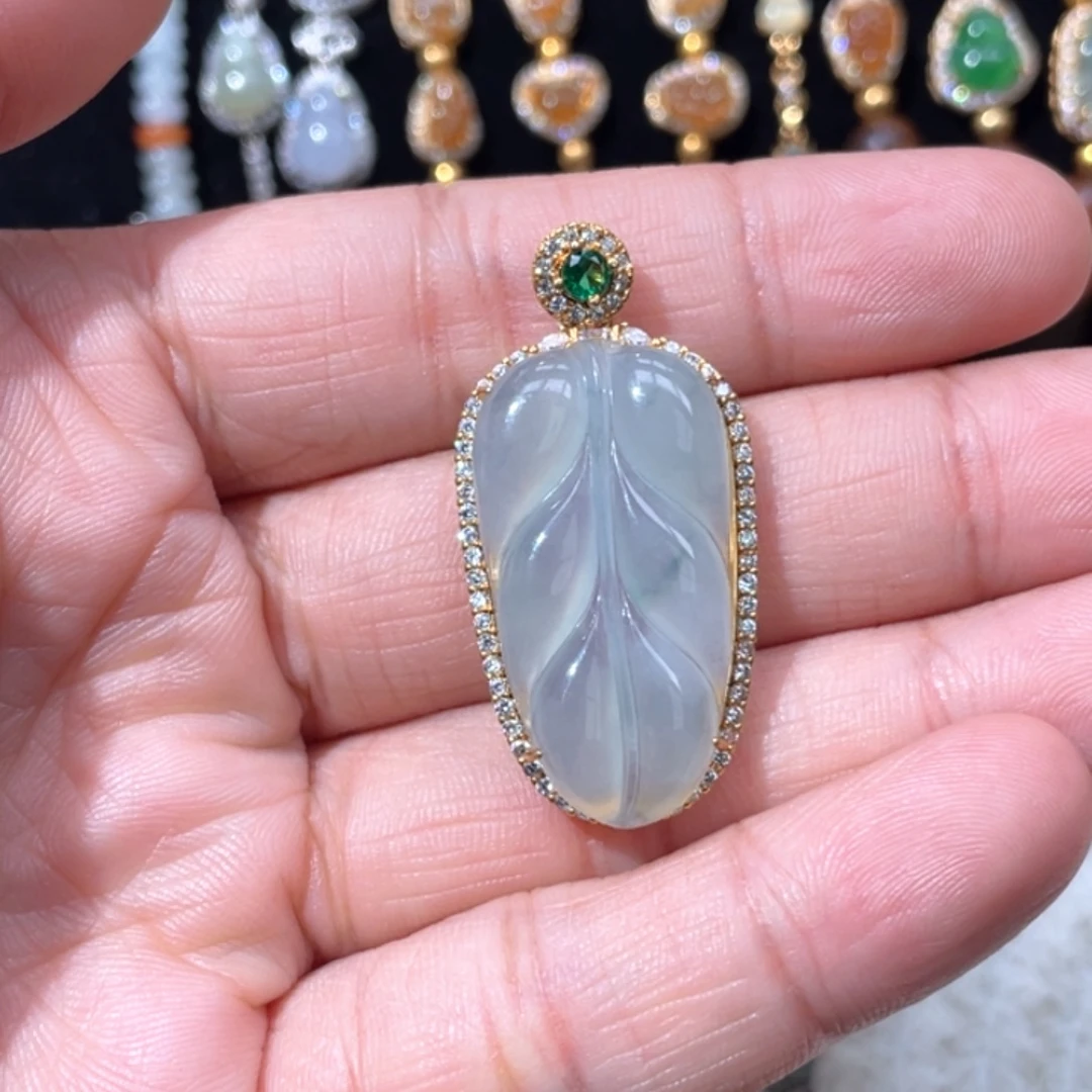 翡翠银S925镶嵌颈饰