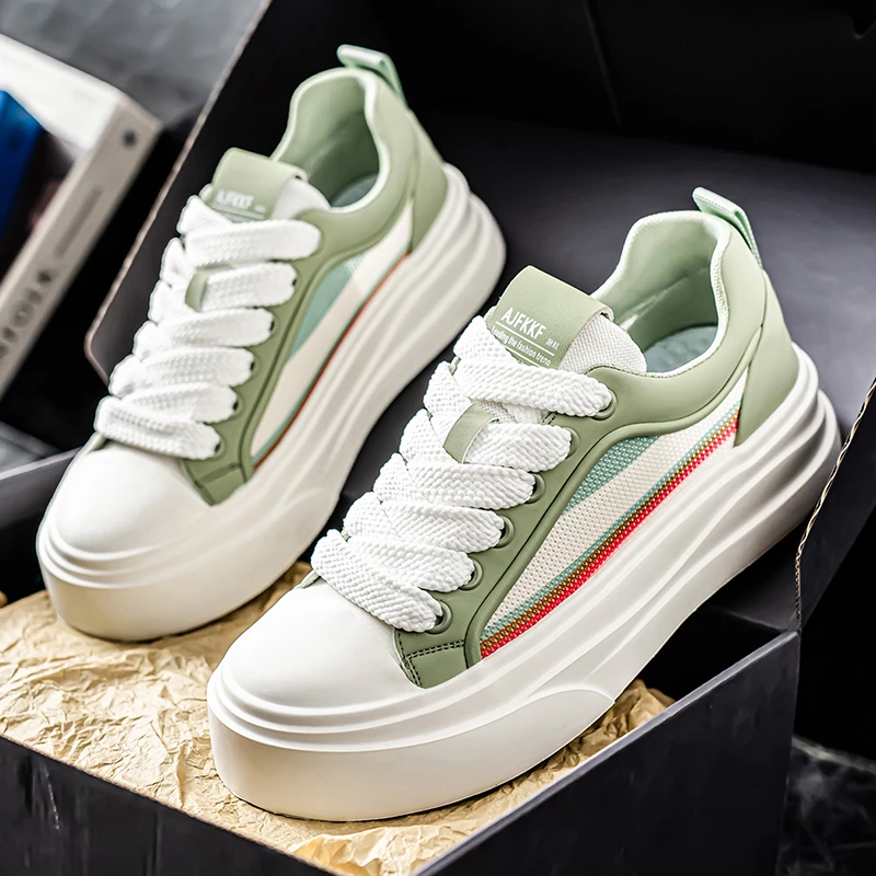 男鞋夏季透气2025新款潮流百搭网面运动休闲学生板鞋增高小白潮鞋