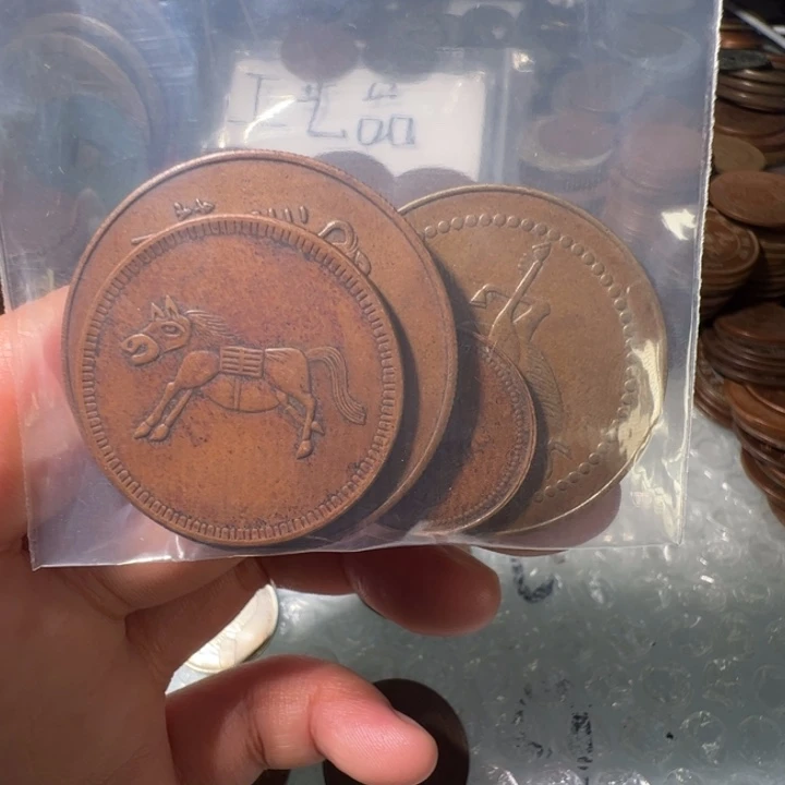 缝***补四枚工艺铜币摆件