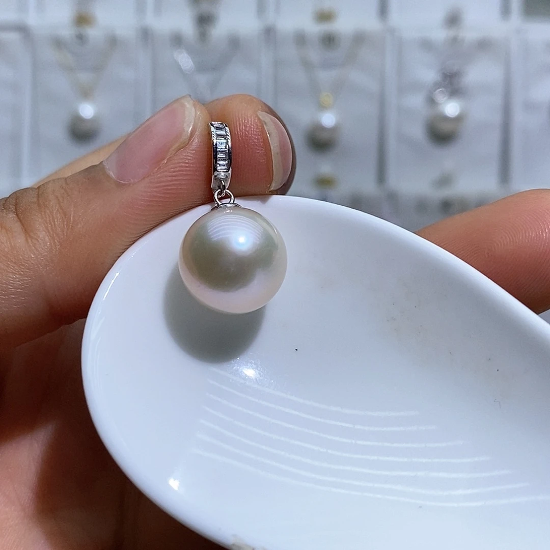 吊坠(赠链)银S925镶嵌淡水珍珠