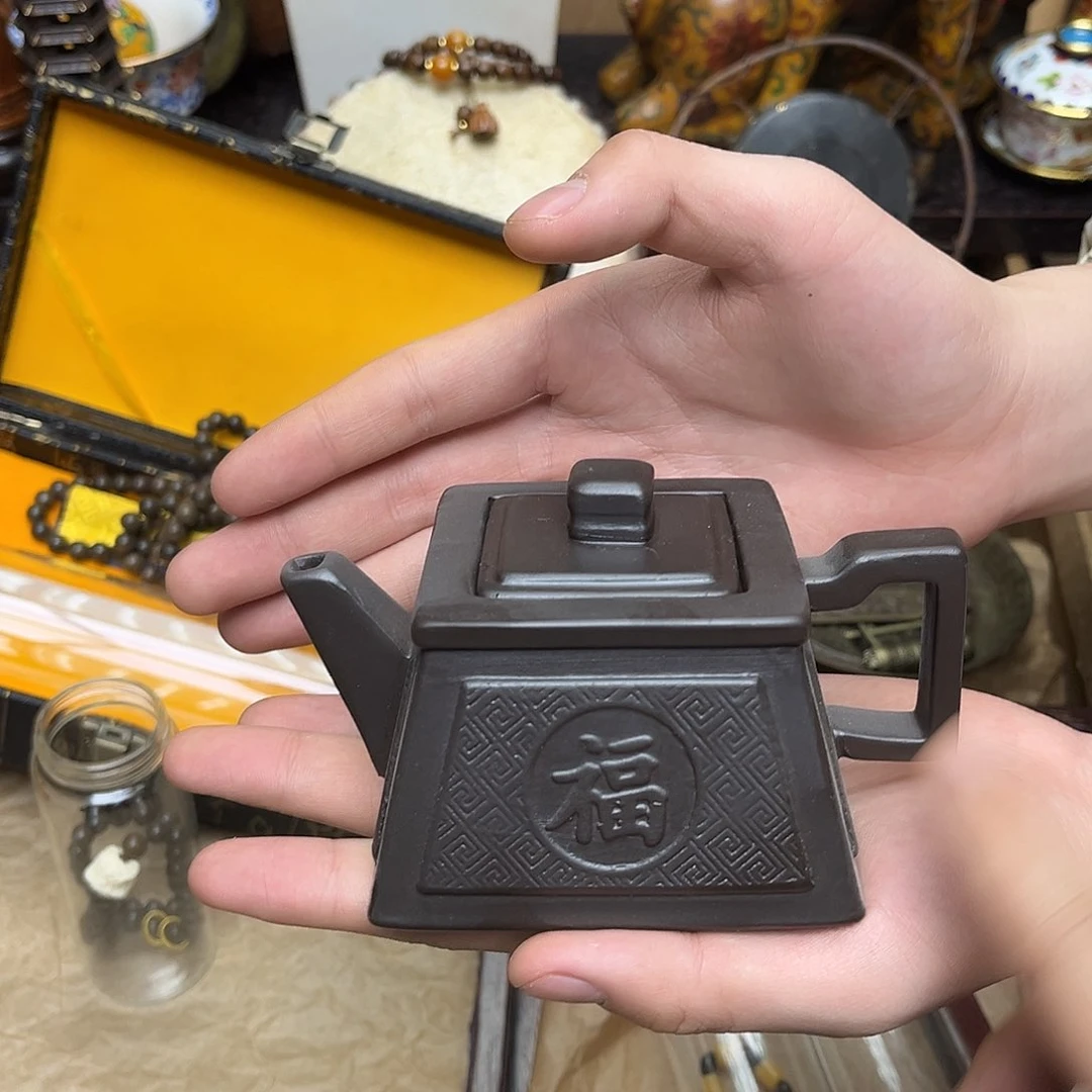 大叶紫檀（黑酸枝木类）