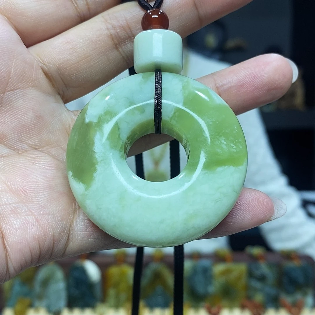 未镶嵌岫玉挂件吊坠项链