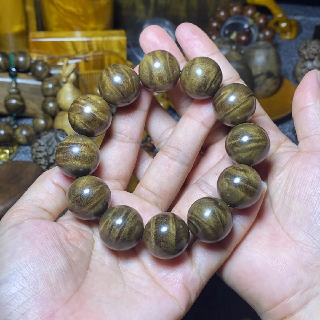 金丝楠阴沉花纹福利