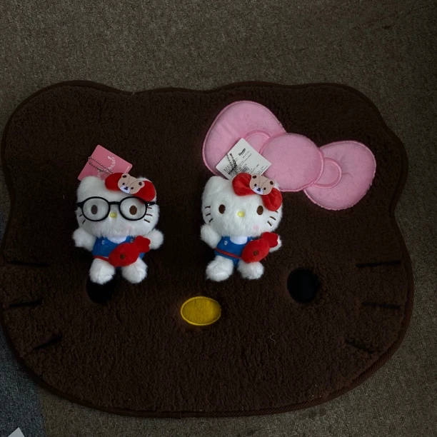 小鱼背包可爱KT挂件