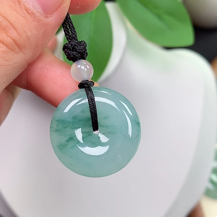 翡翠未镶嵌颈饰平安扣24.4x6.6mm