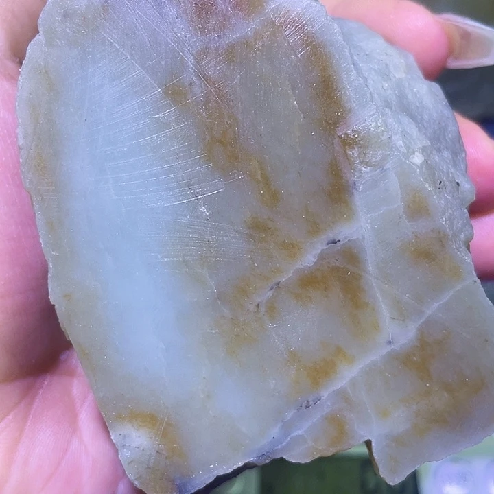 未镶嵌和田玉（糖玉）珠宝半成品