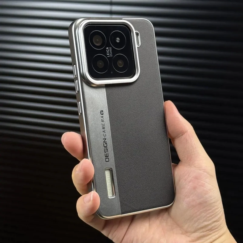 适用小米15素皮电镀双拼手机壳商务男防摔相机设计