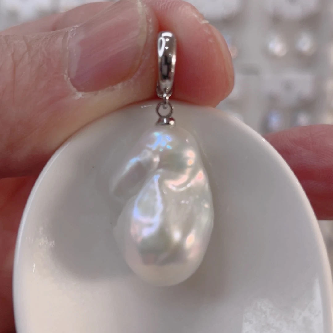 颈饰未镶嵌淡水珍珠