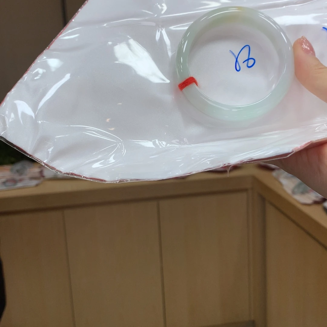 未镶嵌手镯翡翠不退不换