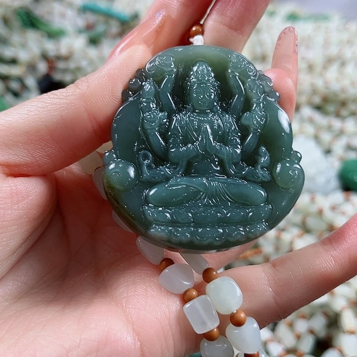 和田玉未镶嵌颈饰