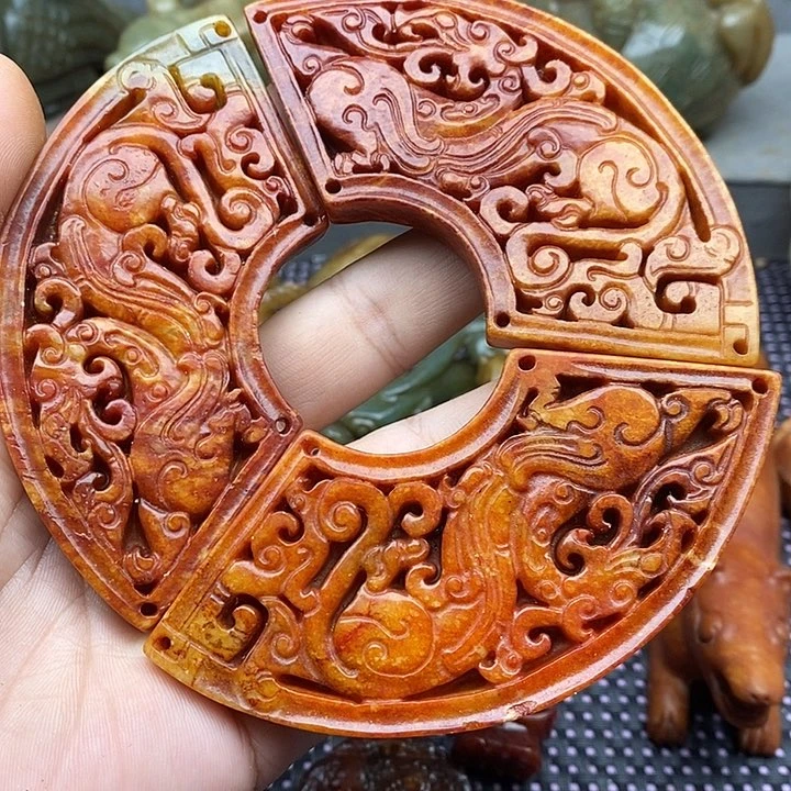 未镶嵌蛇纹石玉颈饰