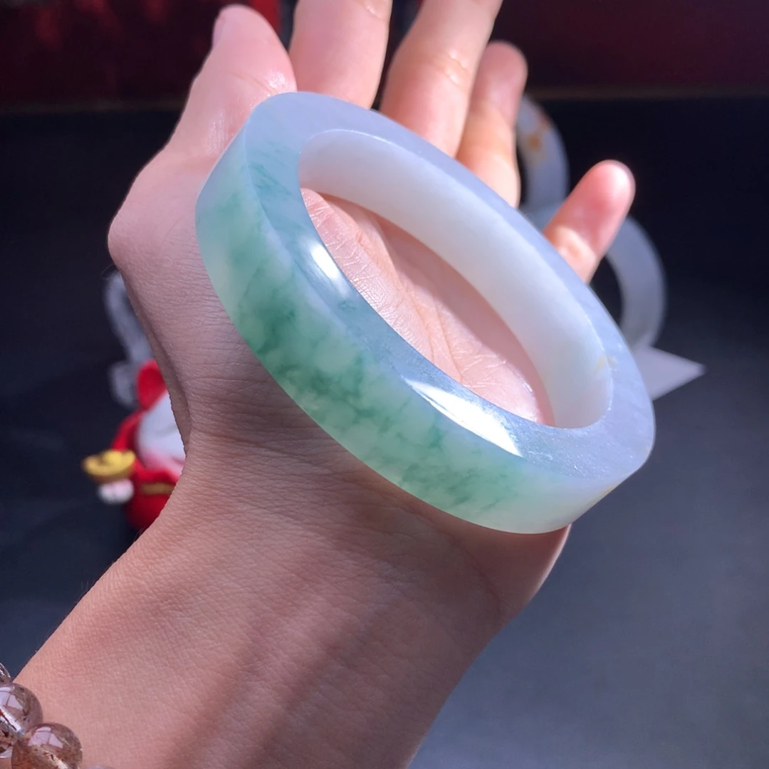 定制翡翠未镶嵌特价大漏