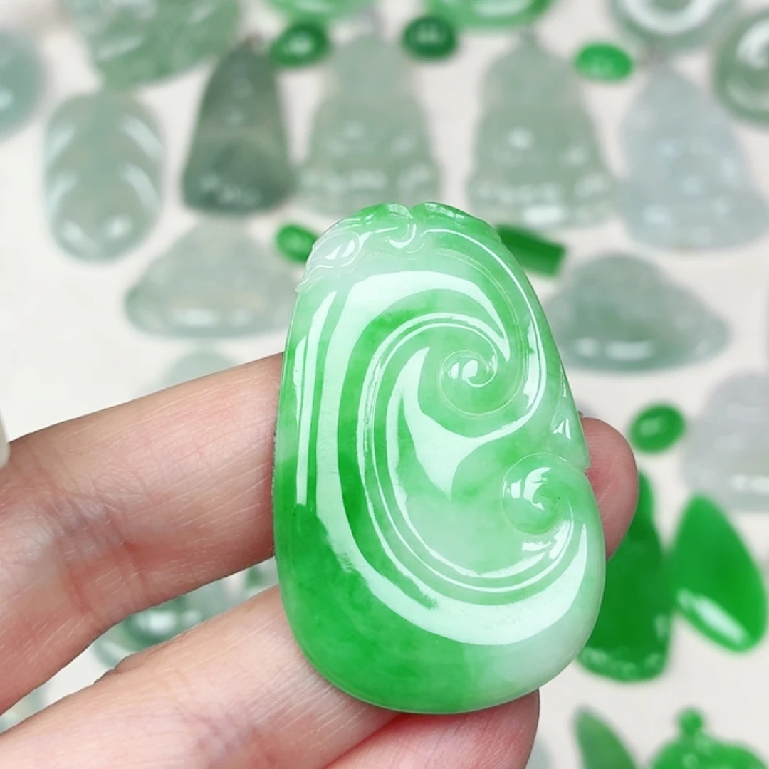 翡翠未镶嵌颈饰缅甸天然A货翡翠