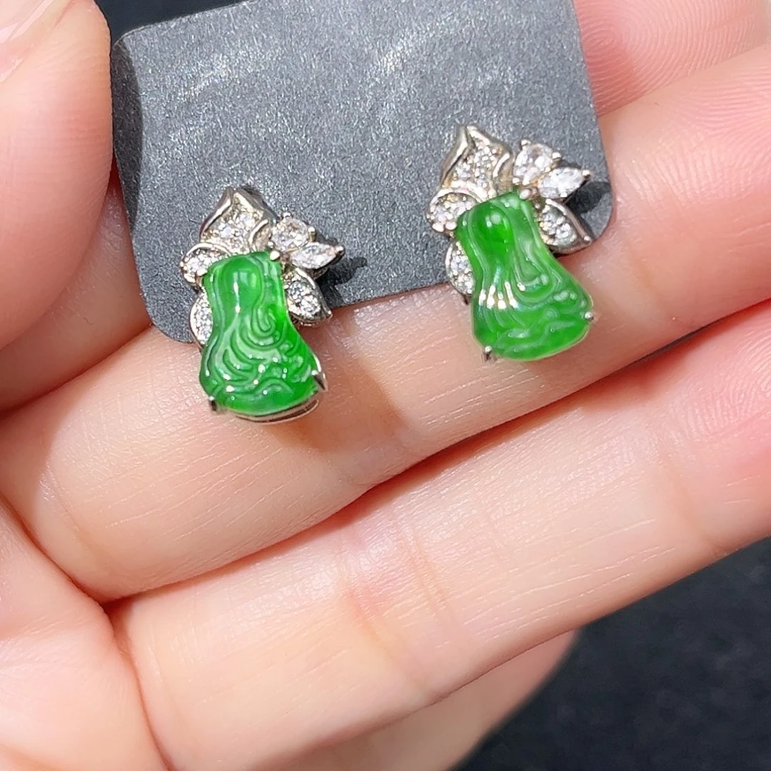 翡翠未镶嵌颈饰耳钉