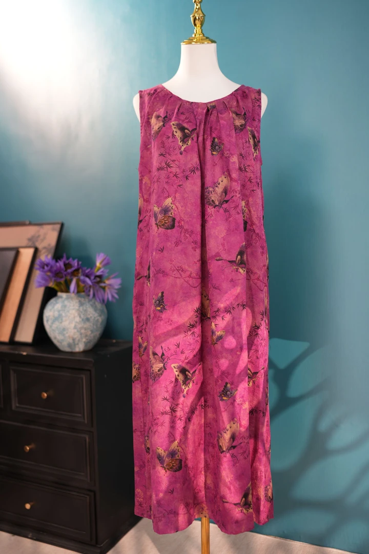 B10.紫色背心裙女士