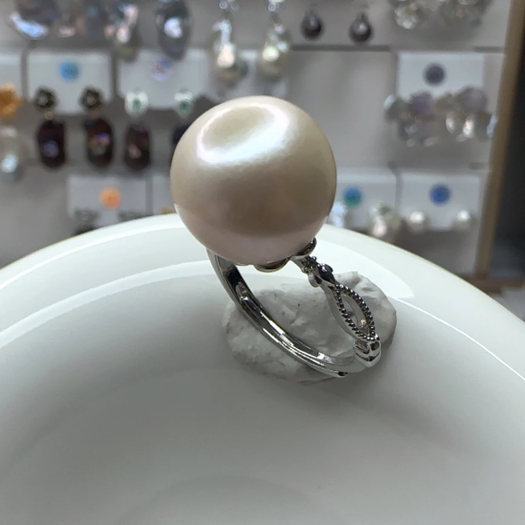 未镶嵌淡水珍珠戒指