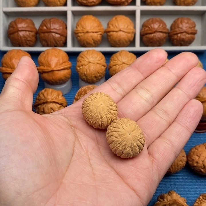 文玩核桃把件猴头