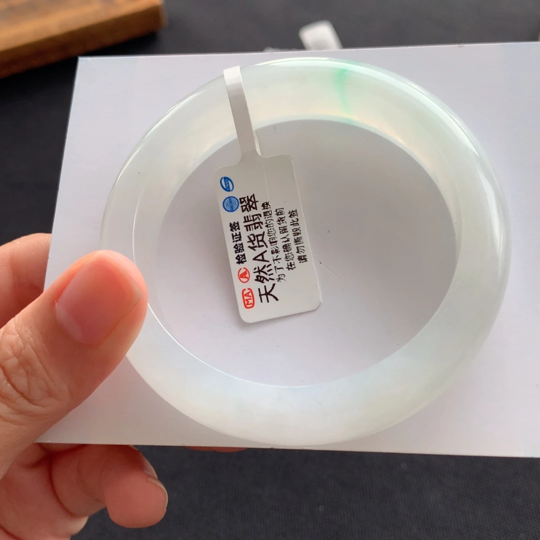翡翠手镯未镶嵌强推