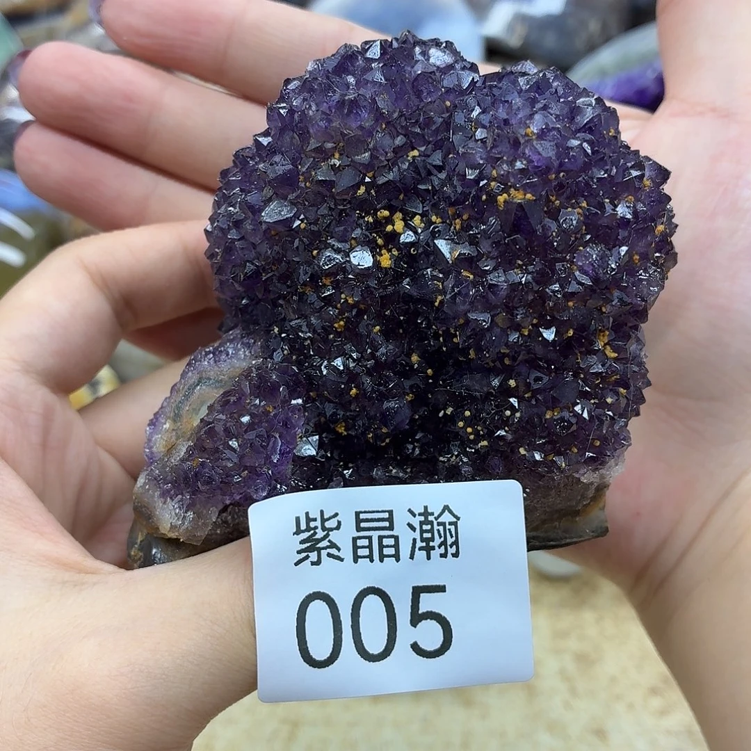 未镶嵌水晶大型摆件（非配饰）