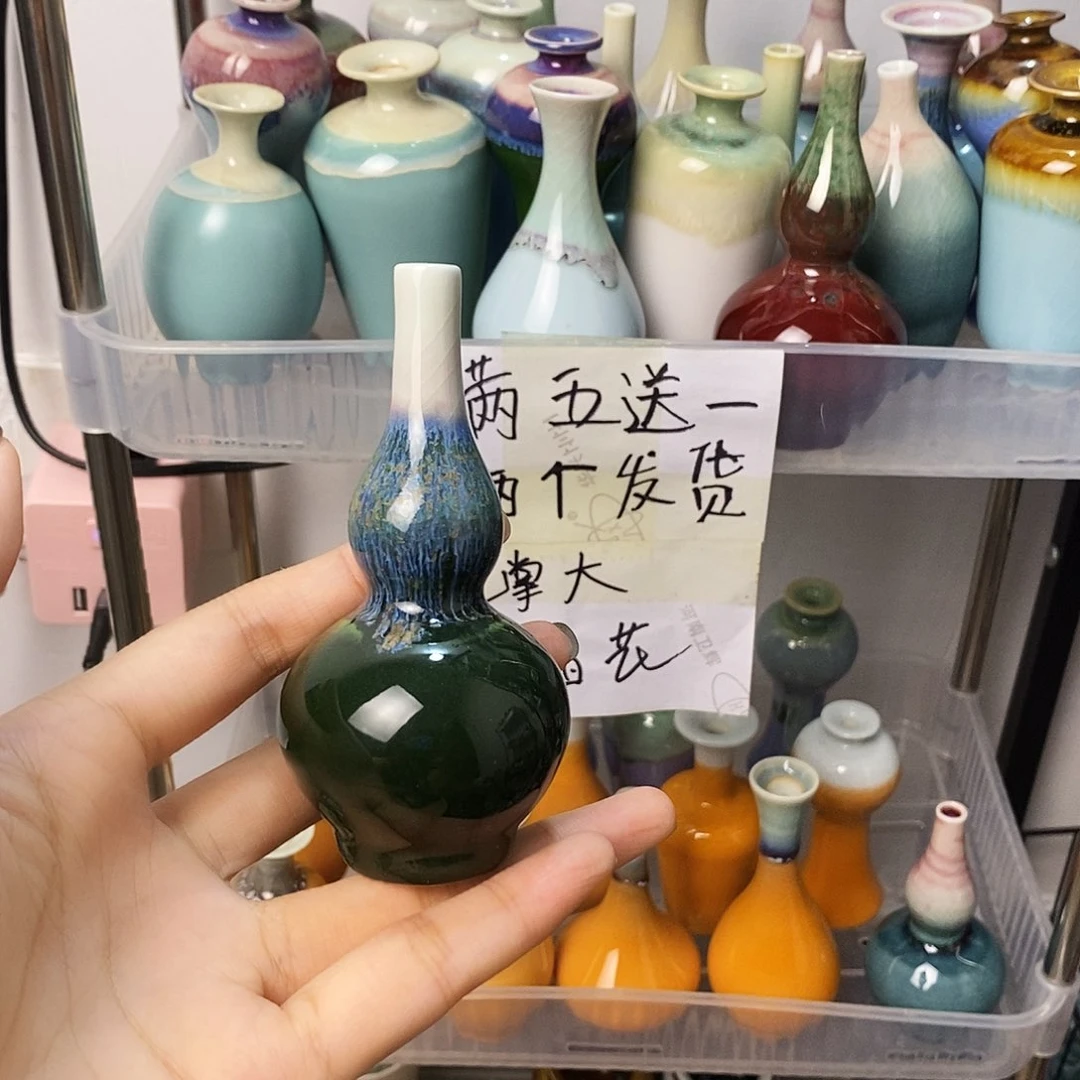 摆件巴掌大不插花景德镇高温陶瓷小花器