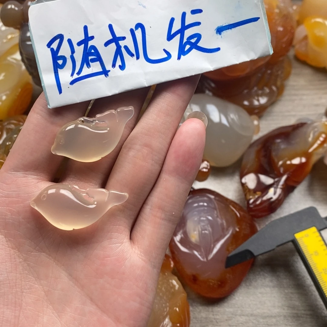 玛瑙/玉髓未镶嵌颈饰