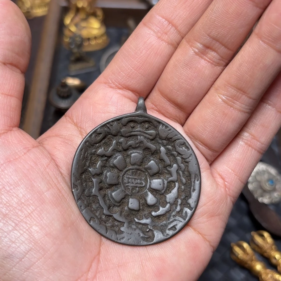 燕***舞藏传喜马拉雅吊坠