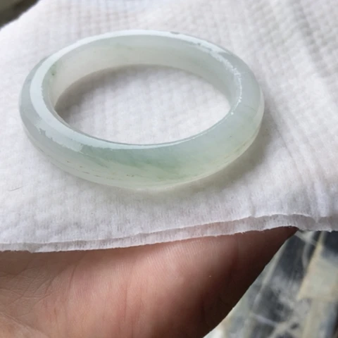@***@未镶嵌手镯石英质玉（金丝玉）加工定制
