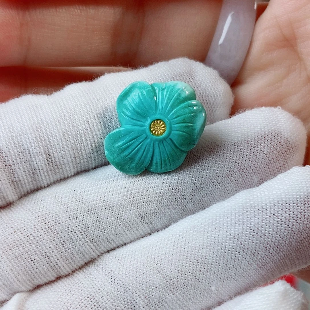 未镶嵌绿松石珠宝奇石