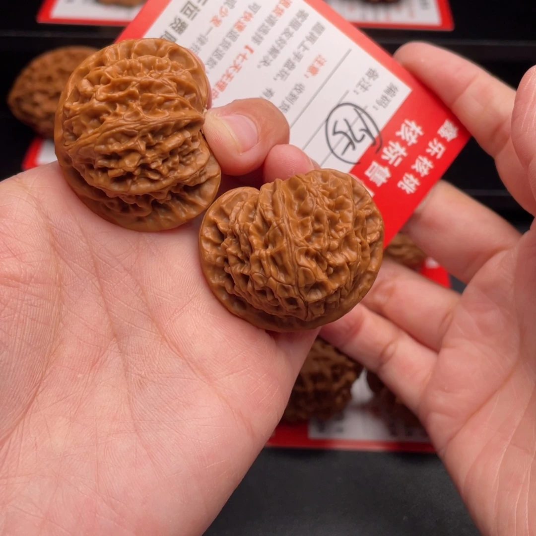 文玩核桃把件宫灯40