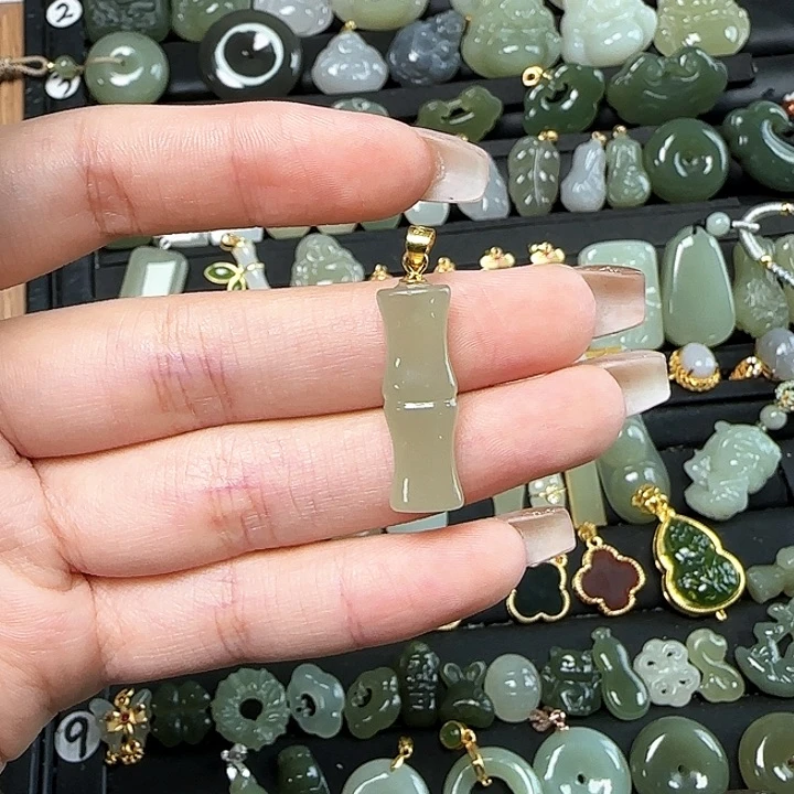 和田玉银S925镶嵌颈饰
