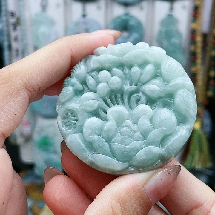 翡翠未镶嵌颈饰翡翠