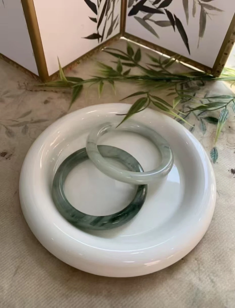 石英质玉手镯编号：T-0576