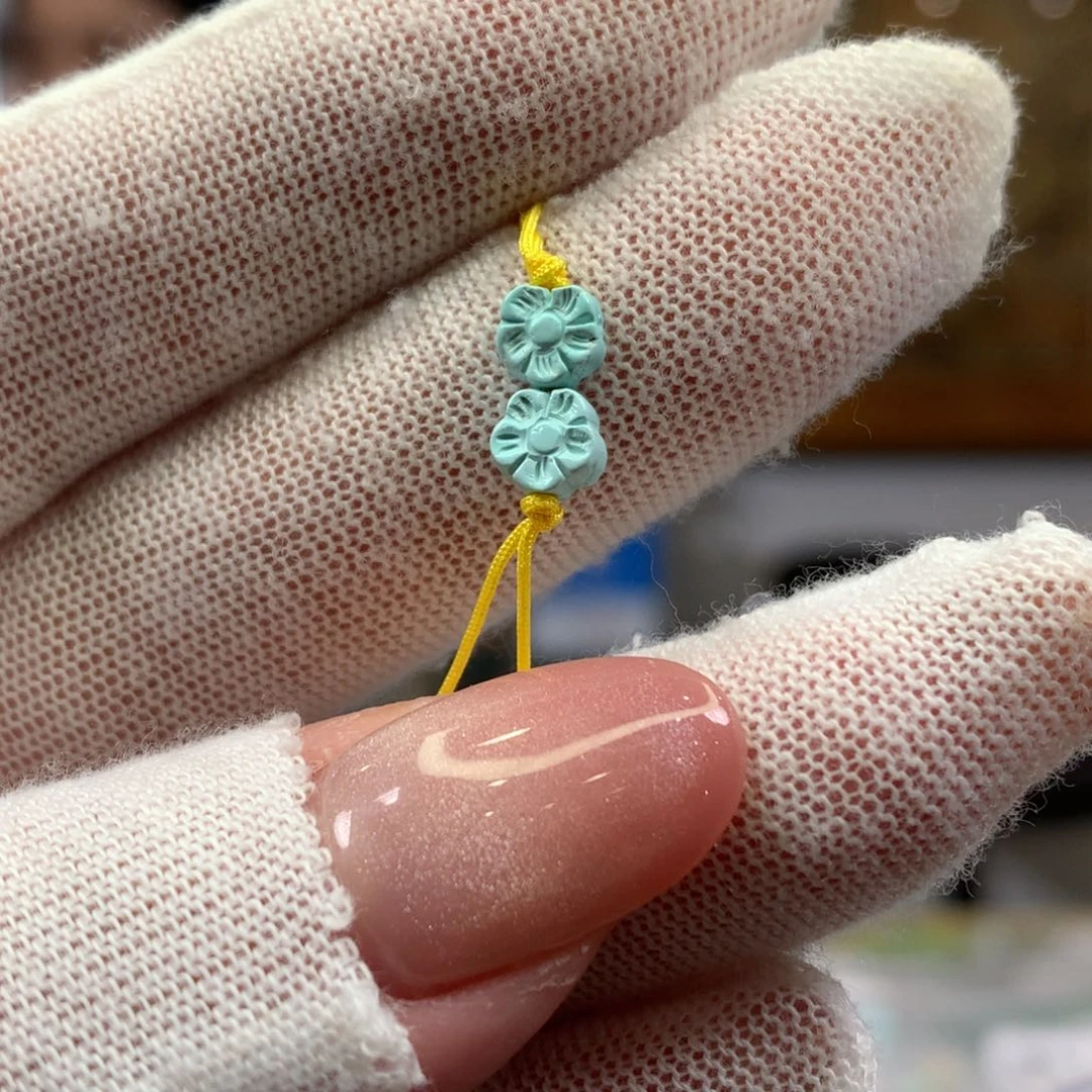 绿松石未镶嵌挂件