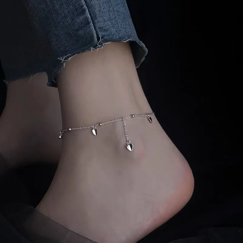 爱心流苏脚链女ins小众设计2025新款爆款时尚简约脚饰