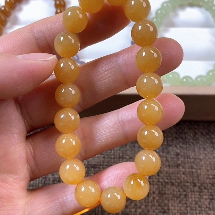 手串未镶嵌和田玉卿***?