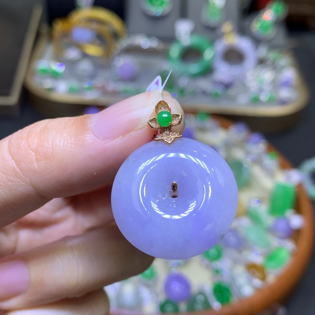 翡翠18K金镶嵌颈饰翡翠吊坠项链