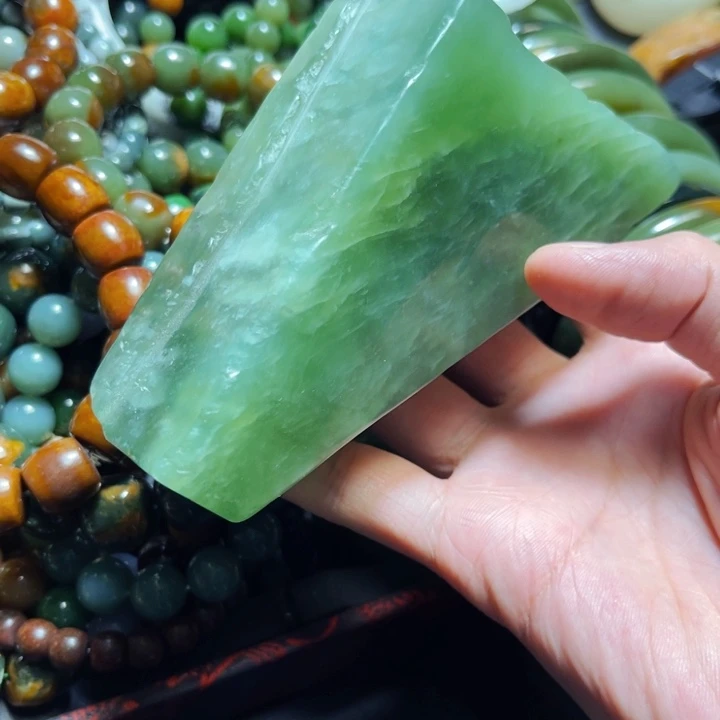 蛇纹石玉未镶嵌手链