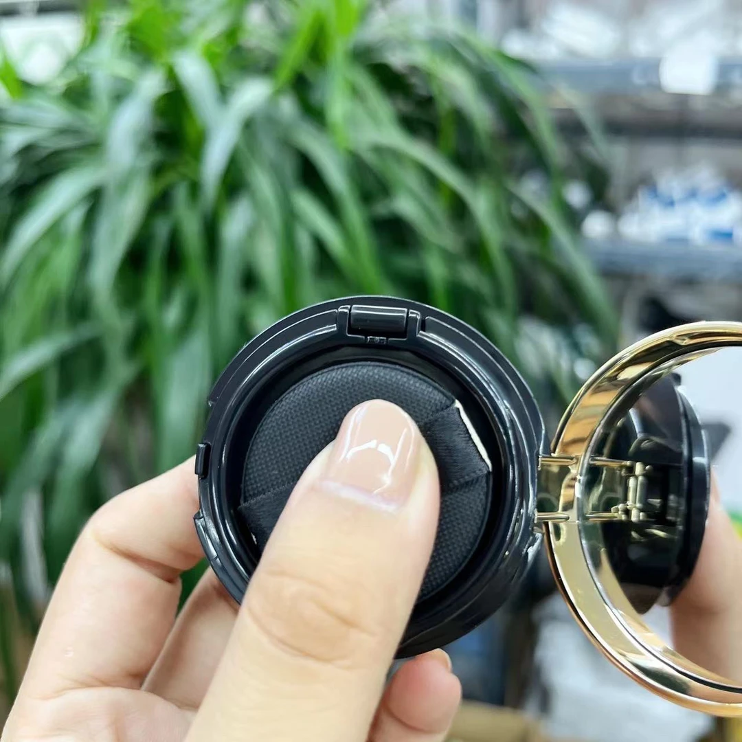 【人手一个!】颜值贼高巨好用的黑色皮的粉扑