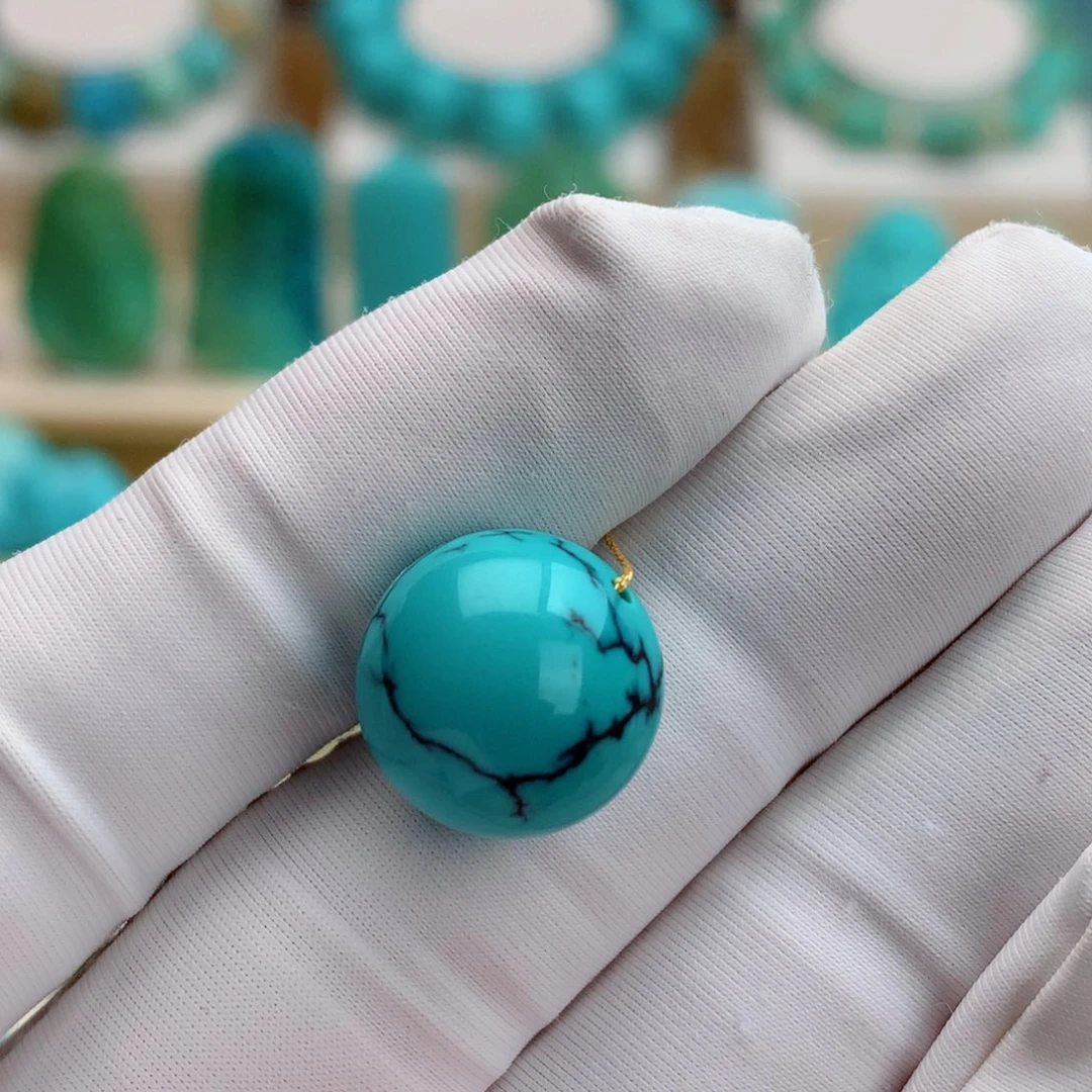 绿松石未镶嵌挂件