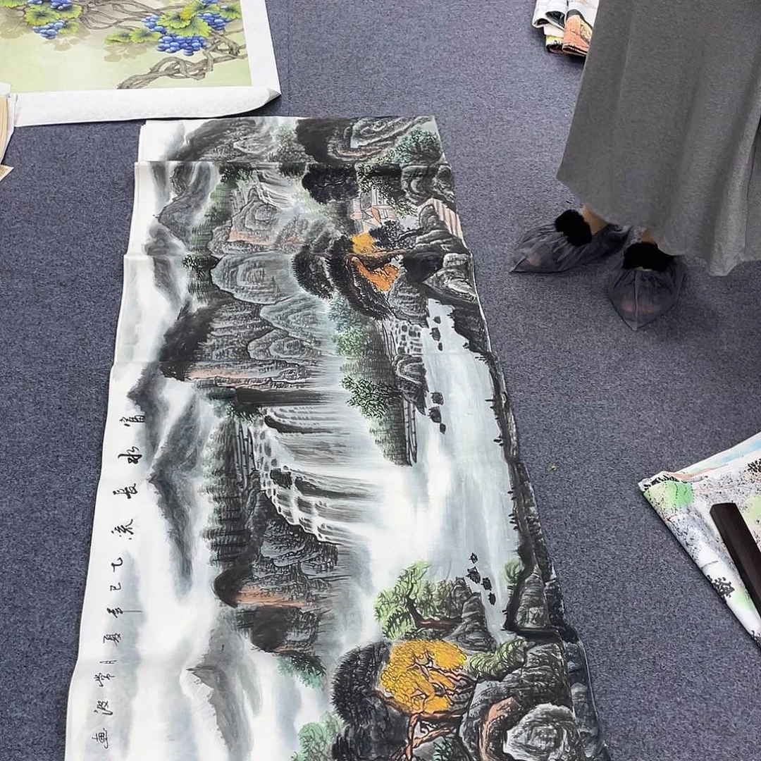 国画作品小姐姐放漏…