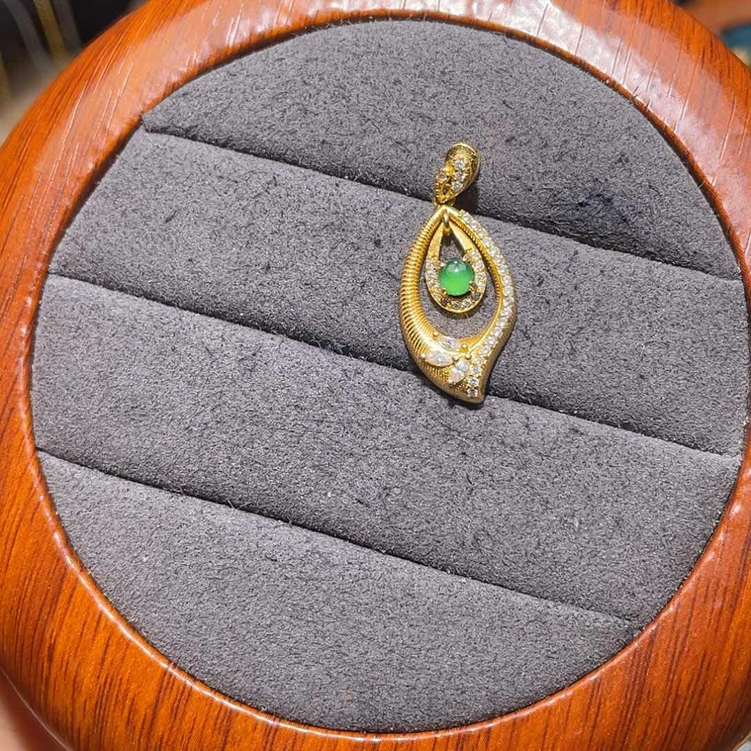 翡翠银S925镶嵌颈饰