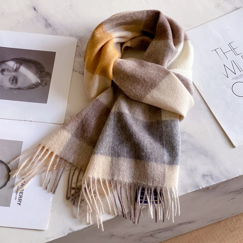 全款羊毛英伦格子围巾女冬季保暖围脖百搭时尚纯羊毛加厚流苏围巾