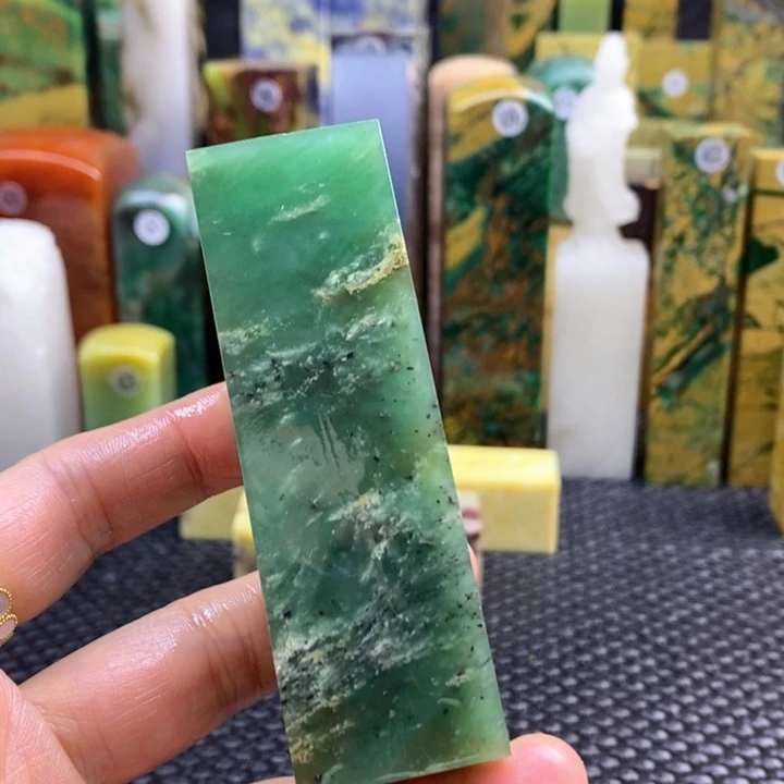 四川石行*青田石印章石