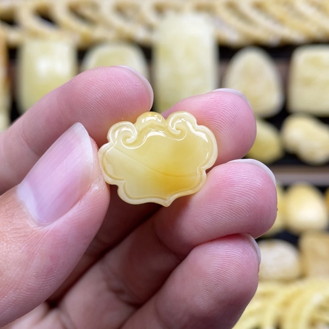 琥珀未镶嵌裸石琥珀蜜蜡