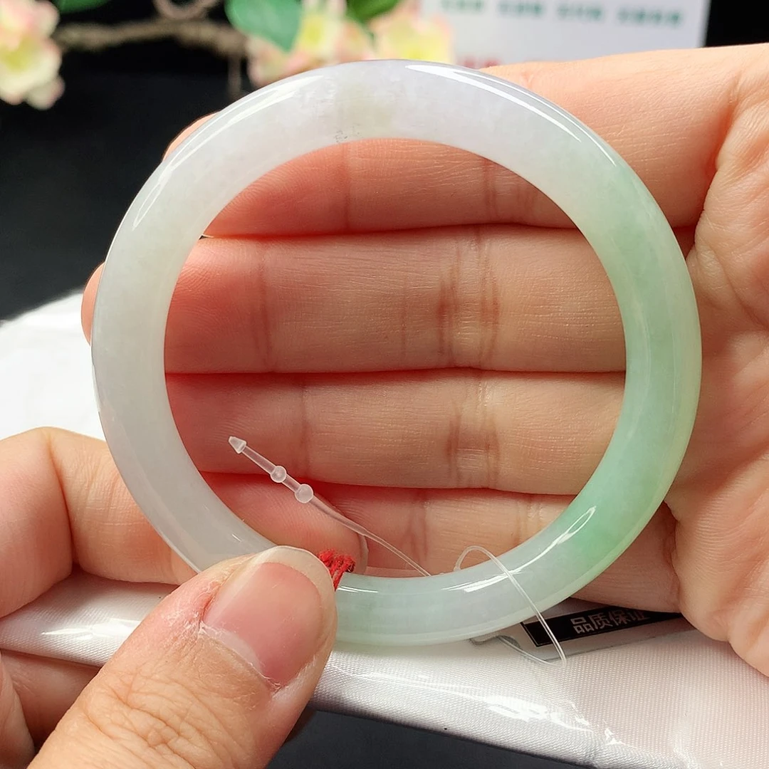 未镶嵌手镯（圆镯）翡翠34